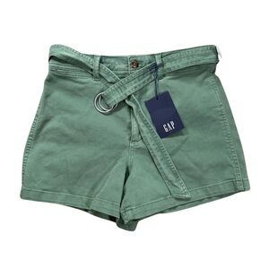 Gap green cargo 4inch high rise short Easy Though Hips & thigh Size 6